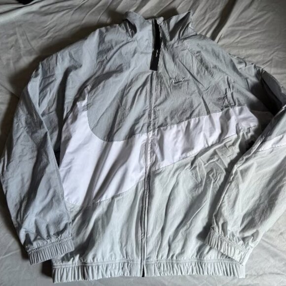 Sz XL - Nike Big Swoosh Windbreaker Jacket🔥New Full Zip Woven Grey Jacket - Picture 4 of 13